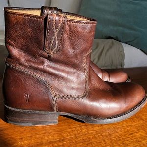 FRYE Jamie stitch short boot - Cognac